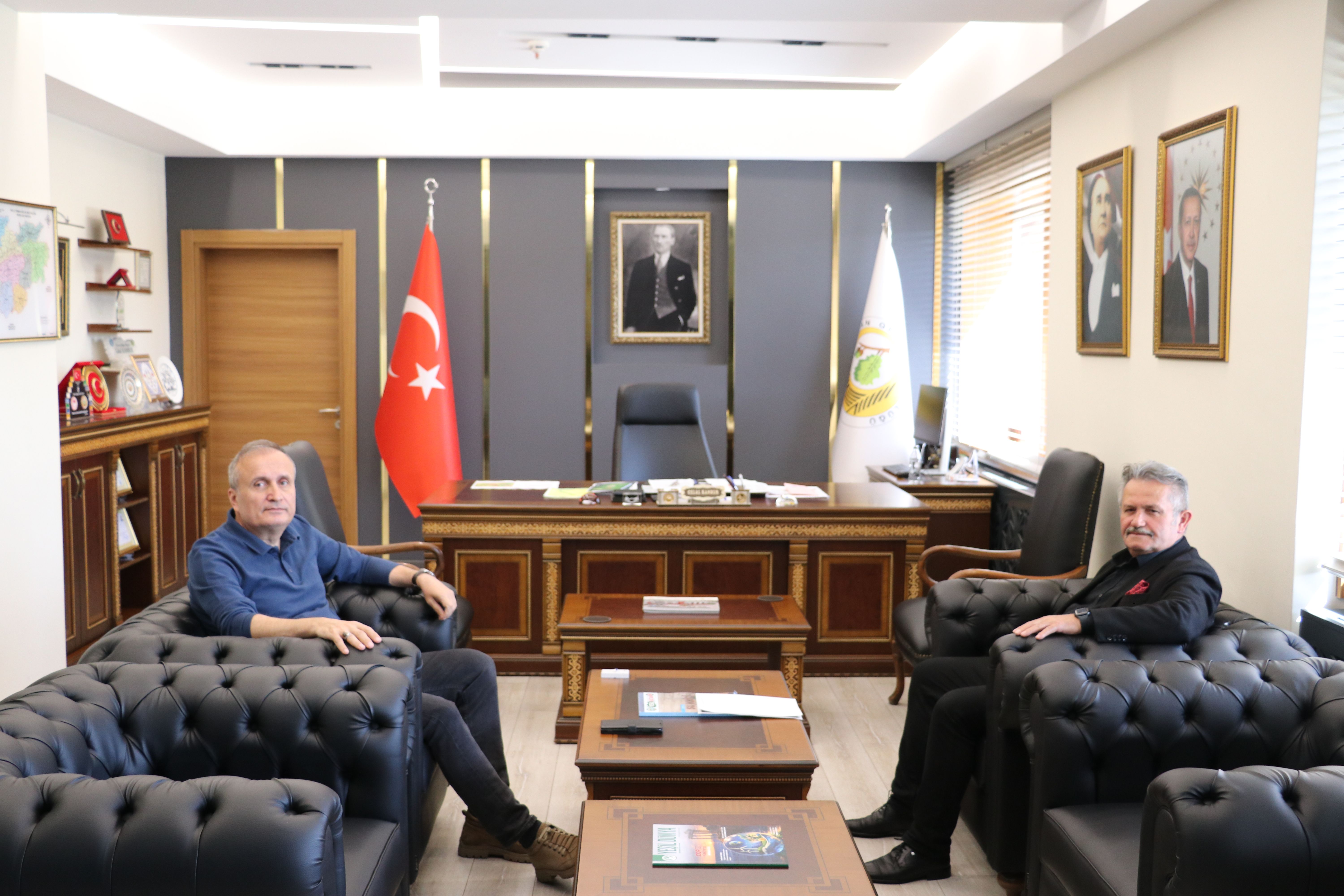Cumayeri’nde Dev Konut Hamlesi: TOKİ Projesi İçin Kritik Görüşme
